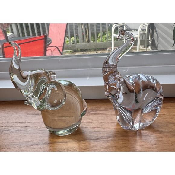 Lead Crystal Elephant Small Figurine Lot of 2 Paperweight Trunk Up - Picture 7 of 12